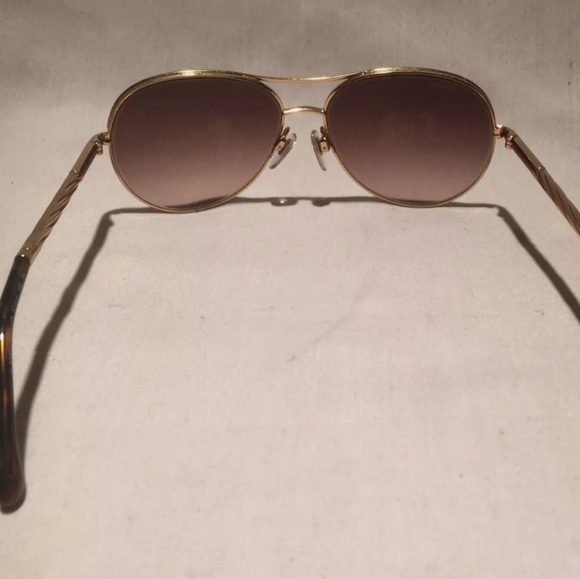 Burberry unisex sunglasses NWOT Brown/Tan - Picture 9 of 16
